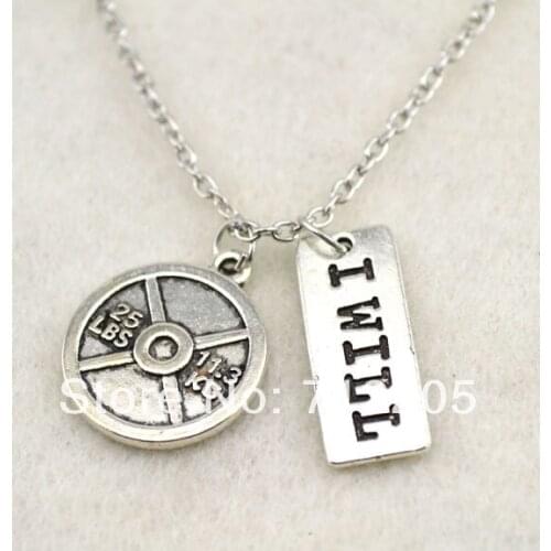 Antique silver plated Vintage Circle 25LBS 11.3KG Weight Plate and I WILL sports necklace
