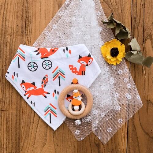 Baby Toys Baby Bib Waterproof Triangle Cartoon Baby Eating Accessory Baby Rattles Crib Mobiles Rattle Sensory Teether