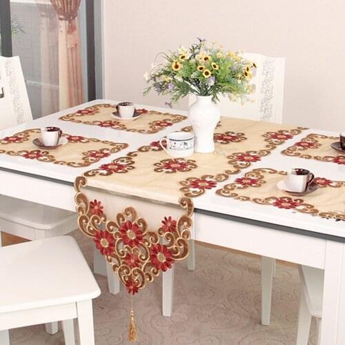Yazi Modern Cotton Embroidered Lace Table Runner Luxury Gold Vintage Placemat for Dining Table Set