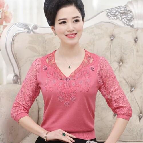 2019 middle and old age womens clothing spring outfit mothers knitted sweater seven sleeves blouse bottoming shirt woman