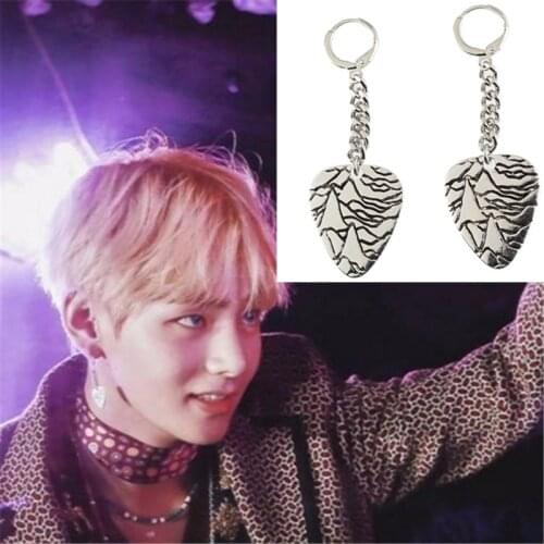 KPOP DNA Korean QUMORAIN Bangtan Boys Album Wings V Pick Stud Earrings K-pop Jewelry Accessories For Mens And Womens Earring
