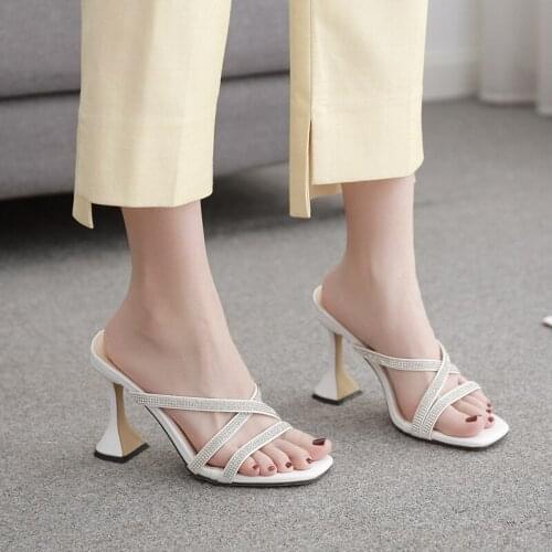 2020 New Fashion All-match Crystal A- line Cross Strap Spool Heels High Heel Slippers Womens Sandals