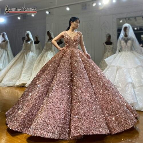 V-Neck Wedding Dresses Pink ball gown Appliques Floor Length 2022 Bridal Dresses