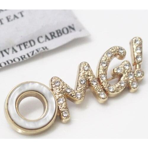 Rhinestone Letter Brooch Creative Fashion Brooches Unisex Women and Men Pin Fashion Jewelry New 2020