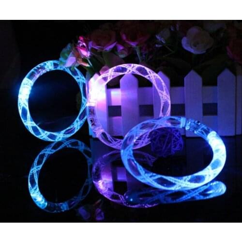 2019 Led Clothes 80pcs/lot Glowing Bracelet Led Colorful Changing Bracelets Light Up Bangle Party Christmas Decoration Supplies