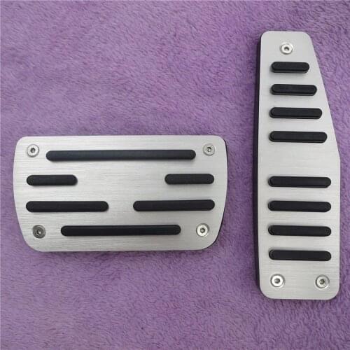 DEE Car Accessory For Chevrolet Captiva Fuel Brake Foot Rest AT pedals Plate Non slip Accelerator brake pedal Pads cover styling