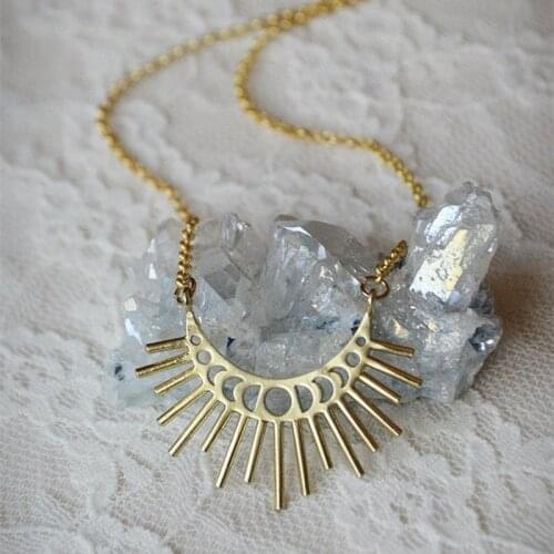 Bohemian Sun Shining Pendant Moon Variation Pattern Necklace Fashion Creative Womens Holiday Party Charm Jewelry Gift