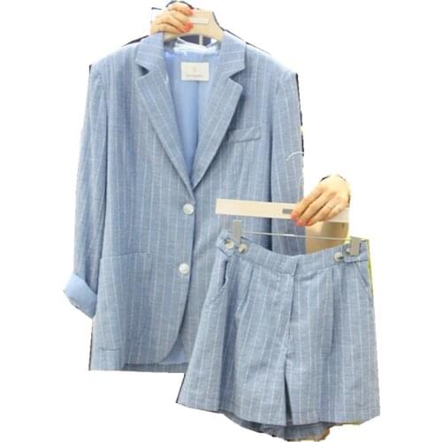 2020 Set spring and autumn thin loose striped cotton and linen small suit suit fashion shorts linen wild two-piece suit female
