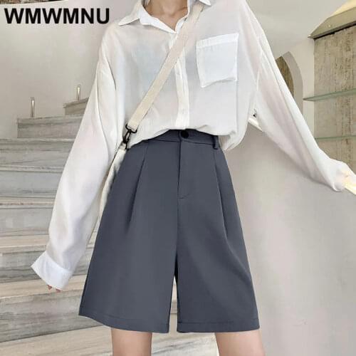 WMWMNU Women's Shorts