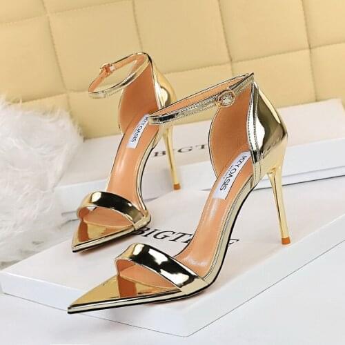 2021 New Women 9.5CM Sandals Patent Leather Women High Heels Shoes Gold Sexy Women Pumps Fashion Wedding Shoes Women Stiletto