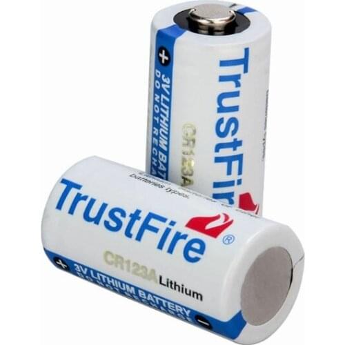 4 Pack CR123A 3V Lithium Non-Rechargeable 1300mAh Battery for Photo Camera Flashlight Door Sensor Single Use