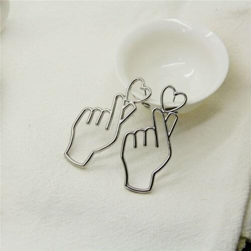 Simple Gold Color Hollow Hand Heart Gestures Stud Earrings for Women New Brand Fashion Ear Cuff Piercing Earring Gift A196 Metal