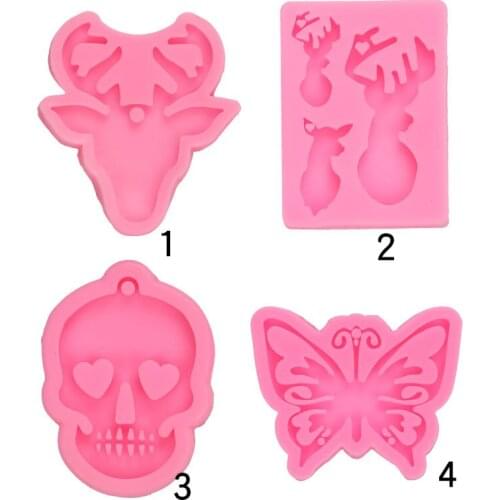 Elk Skull Butterfly Keychain Modeling Chocolate Cookie Fondant Aromatherapy Plaster Car Hanging Silicone Mould