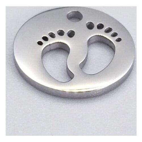 10pcs/Lot Hollow Baby Feet Round Charm Stainless Steel DIY Pendant For Making Necklace Jewelry Gift 12mm
