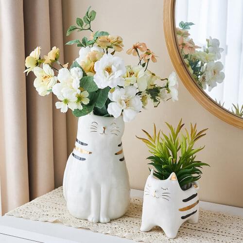 Cute Japanese Ceramic Cat Flowerpot Creative Vase Animal Sculpture Plant Pots Decorative Ceramic Pots for Plants Office Decor