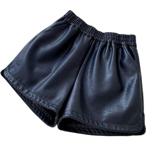 Woman Casual PU Leather Short Winter Korean Casual High Waist Plus Velvet Warm Thicken All Match Shorts Winter Clothes XX115