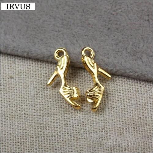 IEVUS Footwear