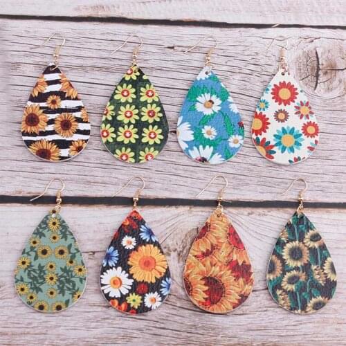 ZWPON PU Leather Sunflower Floral Print Teardrop Earrings for Women Daisy Flower Leather Earrings Jewelry Wholesale