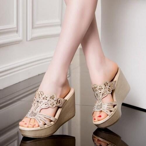 Summer Womens Ladies Open Toe Slippers High Heels Wedge Heel Rhinestones Slides Shoes Mother Shoes Gold Outside B63