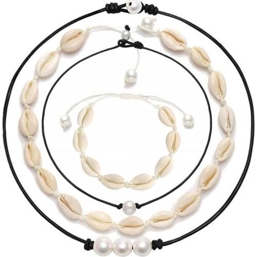 Bright Moon Shell Necklace Boho Tropical Hawaiian Beach Puka Chips Shell Surfer Choker Necklace Jewelry Mens Womens