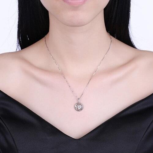 SILVERHOO Pendant Chain Hollow Design Thin Lightweight Glossy Surface Skin-friendly Ladies Necklace Fashion Jewelry
