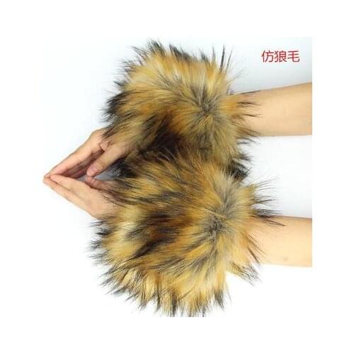 Large cuff oversleeps fur bracelet wrist winter coat sleeve hand ring faux fox fur decor ultra large fur arm sleeve