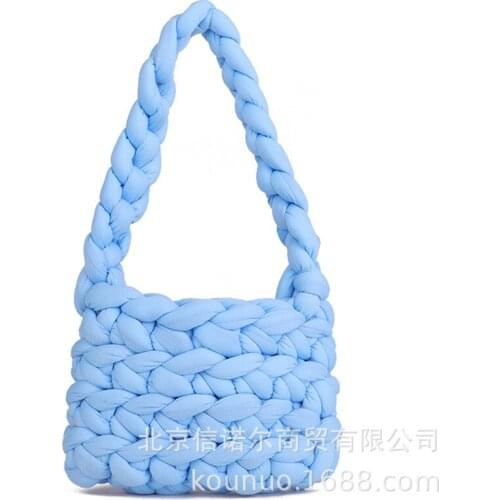 2021 Explosive Hand-knitted Iceland Wool DIY Crochet Material Pack Heart-filled Cotton Super Coarse Cloud Crossbody Pillow Bag