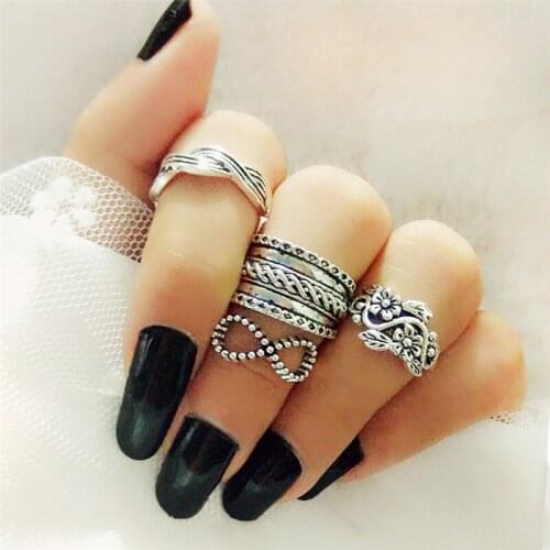 4 pcs / set Vintage Punk Antique Bowknot Flower Carved Finger Ring Knuckle Ring Set Jewelry Rings For Women Bohemian Rings