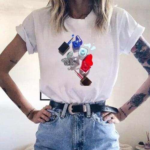 Makeup Graphic Funny T Shirt Women Aesthetic T-Shirt 90s Girls Tops Tee Watercolor Red Nail Polish Printed Aesthetic Tshirt