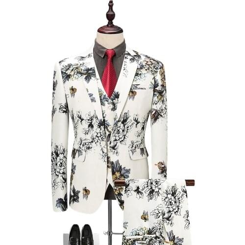 New Korean version of the three-piece suit, trendy man, Korean version of the host performance dress, groom nightclub suit