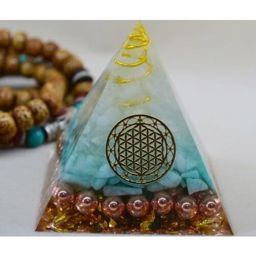 Natural Aura Tianhe Stone Crystal Orgonite Pyramid Energy Decoration Handmade Resin Decorative Craft Jewelry Bring Chakra Gift