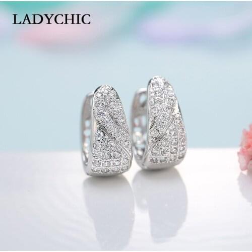 LADYCHIC Fashion Shiny Hoop Earrings for Women High Quality Jewelry Inlay White Crystal Cubic Zirconia Earring Brincos LE1014