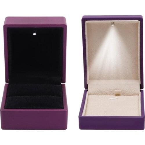 2Pcs LED Lighted Necklace Box Rubber + Plush Pendant Case for Jewelry Display Wedding Valentines Day Gift (Purple)