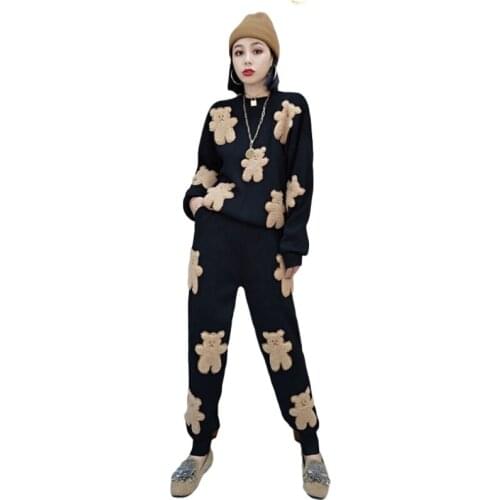 Spring Autumn Women Fashion Long Sleeve Bear Patch Golden Velvet 2 Piece Sets + Casual Little Feet Pants Female Outfits H1300