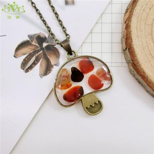 Handmade Natural Stone Mushroom Green Star Pendant Necklace for Women Long Chain Necklaces Statement Jewelry Yoga Trinket