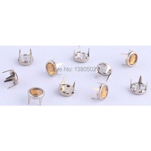 100pcs/lot 7mm crystal unique Design Garment Rivets for Clothing nails decoration accessories