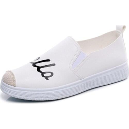 Womens shoes spring and summer fashion Korean version of Pew small white shoes women 2020 spring new wild casual shoes flat wom