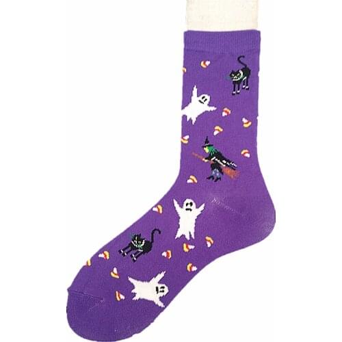 A Pair of Socks for Men and Women in All Seasons Halloween is Funny Soft and Comfortable Harajuku Tube Crew Skateboard