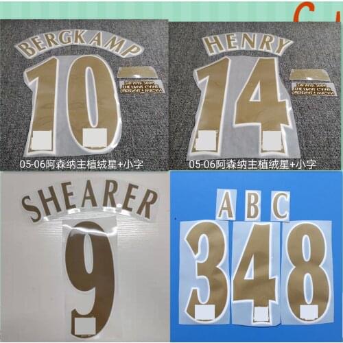 2004 2005 2006 Retro gold Velvet material BERGKAMP HENRY Newcastle SHEARER vieira Nameset Number Printing Heat Transfer Badge