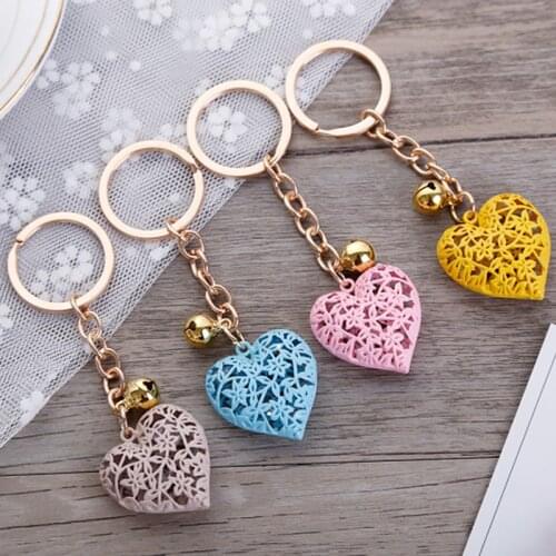 Fashion Charm Heart-shaped Hollow Purse Bag Pendant Car Keyring Chain Ornaments Hanging Valentines Day Gift Cute Keychains