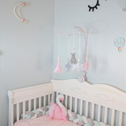 INS Nordic Felt Wind Chimes Newborn Baby Bell Crib Mobile Rattle Toy Hanging Pendant Kids Room Decoration Ornaments Photo Props