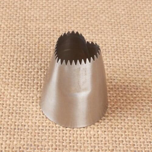 Heart-shaped decorating 304 stainless steel cream pastry skills nozzle bag cake decorating tools kitchen utensils cake baking