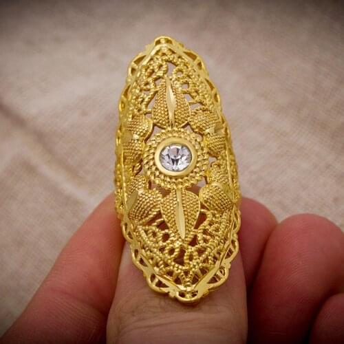 Wando Vintage Big Gold Color Wedding Ring Free Size Rings Exquisite Pattern Flower Ring Stone For Women Wedding Gift