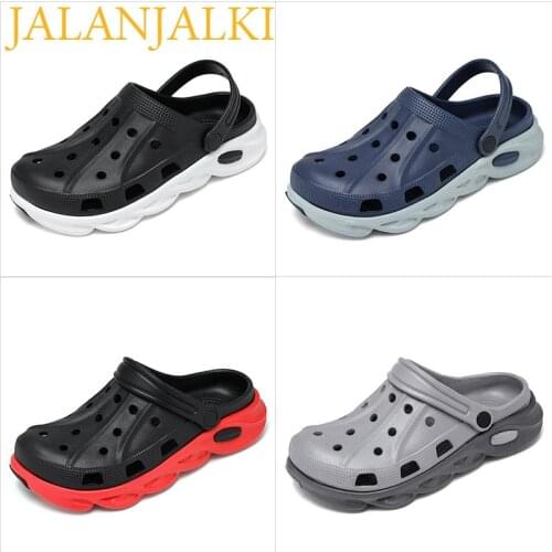 Jalanjalki Men's Slip-ons