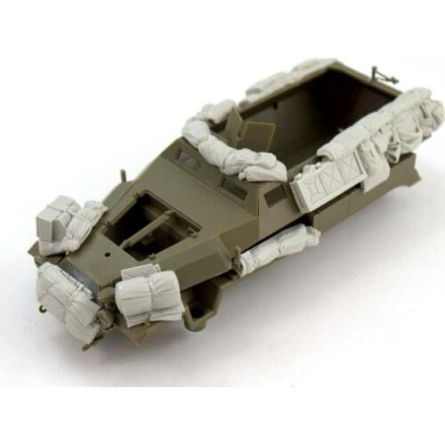 1:35 Resin Figure Model Kit Unassambled Unpainted B146(NO CAR)