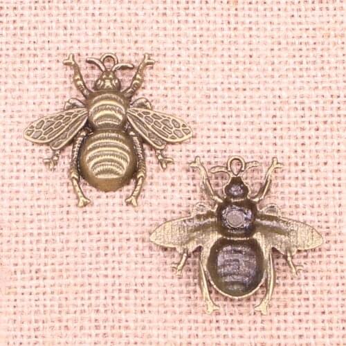 24pcs Charms hornet honey bee 40x38mm Antique Pendants,Vintage Bronze Jewelry,DIY for bracelet necklace