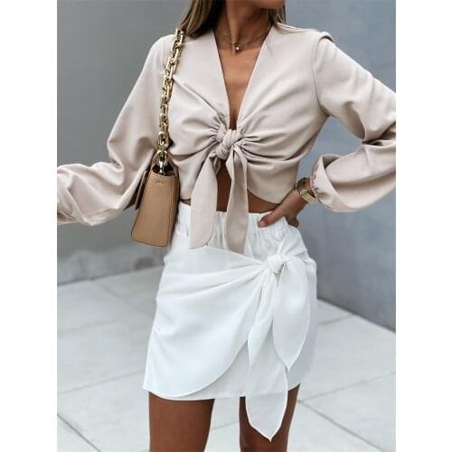 2021 New Women Summer Miniskirt Solid Color Elastic Middle-Waist Knotted Strappy Short Skirt for Girls White/Khaki/Green