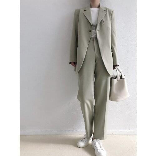 2021 early spring new suit small suit female loose casual shoulder pad professional solid color suit coat female