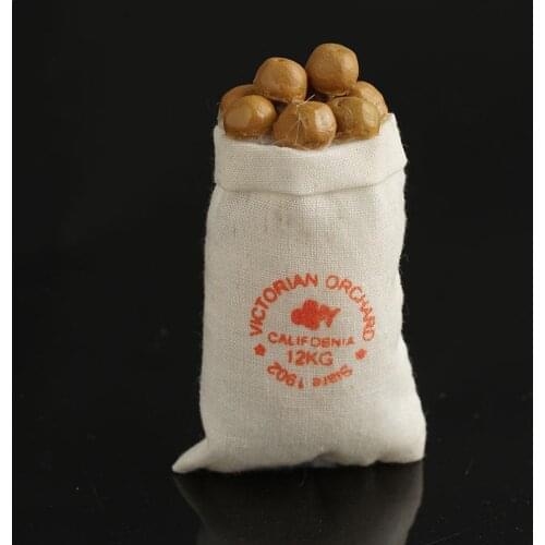 1Pc 7cm Wood Cloth Mini Miniature Dollhouse Potato Bag Home Tableware Food 1:12 Dolls Accessories Kitchen Decors Room V6A4