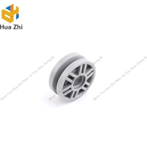 "Building Blocks Parts 56902 8PCS Wheel 18 x 8 with Fake Bolts and Shallow Spokes LEGOING MOCS Education"